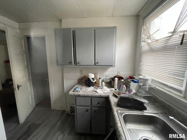 319 W COLUMBIA Terrace, Peoria, IL 61606