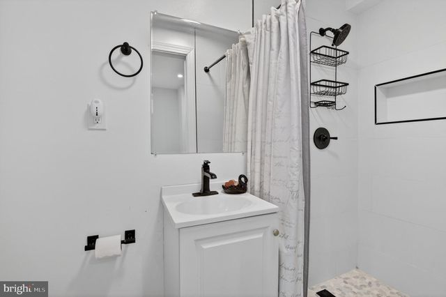 2215 REEDIE DR, Wheaton, MD 20902