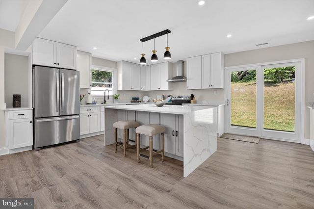 2215 REEDIE DR, Wheaton, MD 20902