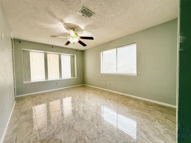 9002 Sabastian Drive, Houston, TX 77083