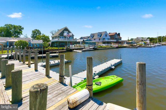35 DADDY TUCKER DR, Tuckerton, NJ 08087