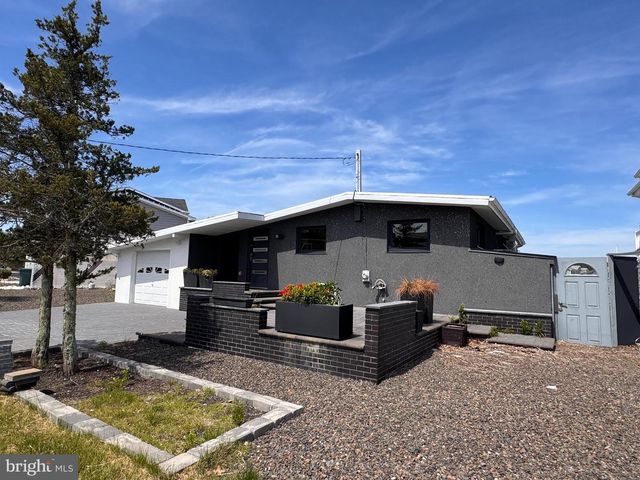 35 DADDY TUCKER DR, Tuckerton, NJ 08087