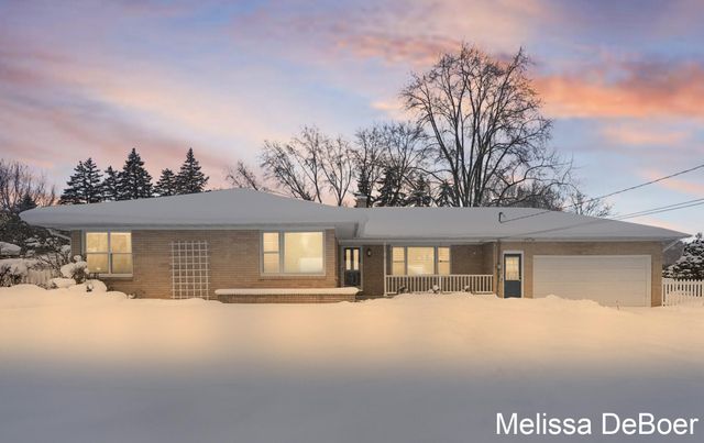 6857 Linden Avenue Se, Gaines Twp, MI 49548