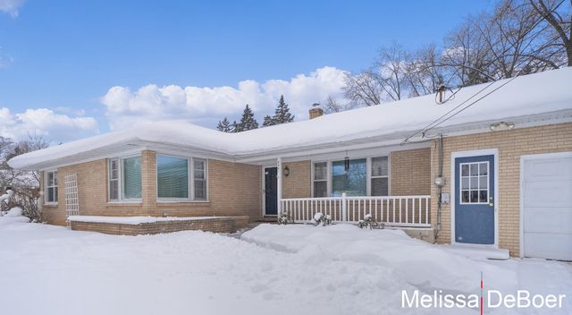 6857 Linden Avenue Se, Gaines Twp, MI 49548