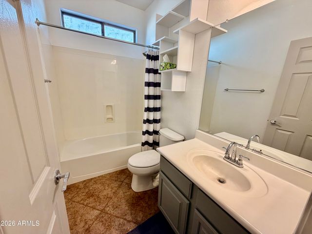 298 W SEASIDE Drive, Casa Grande, AZ 85122