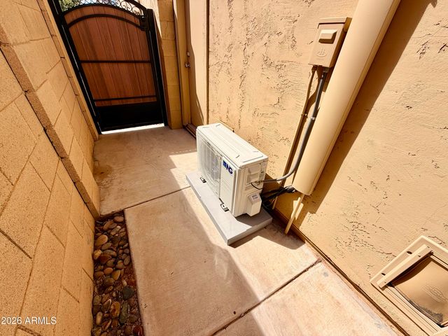 298 W SEASIDE Drive, Casa Grande, AZ 85122