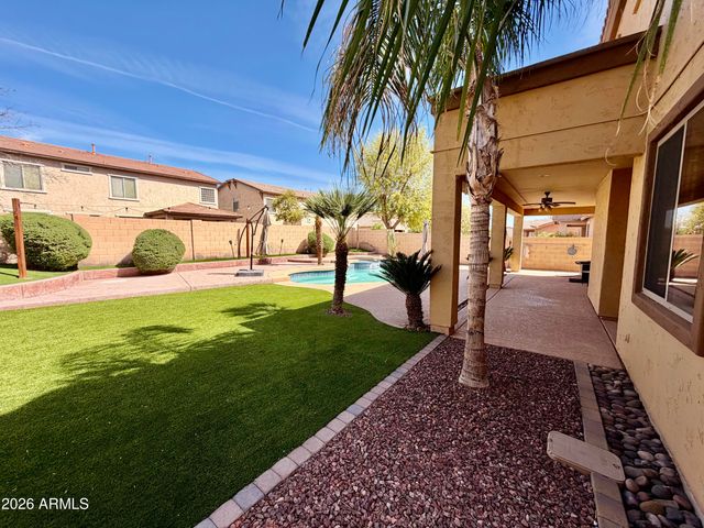 298 W SEASIDE Drive, Casa Grande, AZ 85122