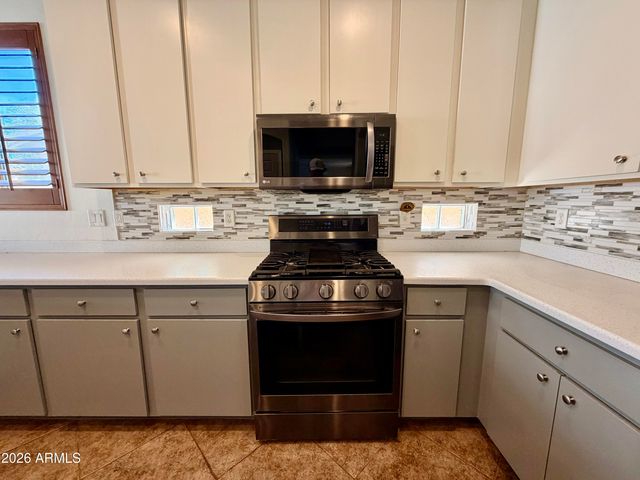 298 W SEASIDE Drive, Casa Grande, AZ 85122