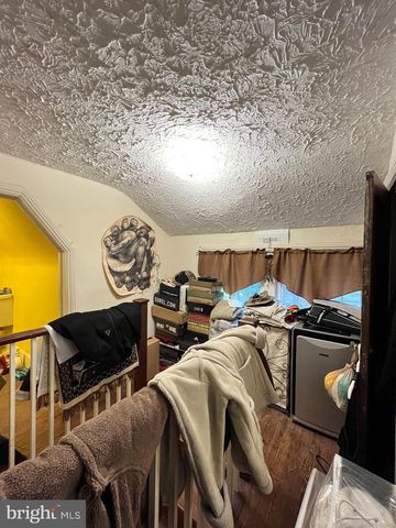 911 SLIGO CREEK PKWY, Takoma Park, MD 20912