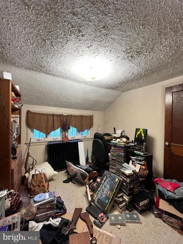911 SLIGO CREEK PKWY, Takoma Park, MD 20912