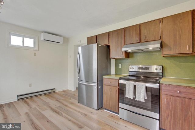 240 CONFEDERATE DR, Gettysburg, PA 17325
