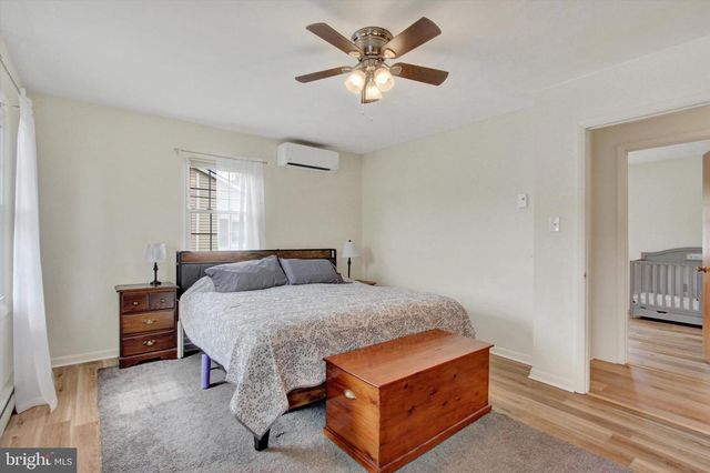 240 CONFEDERATE DR, Gettysburg, PA 17325