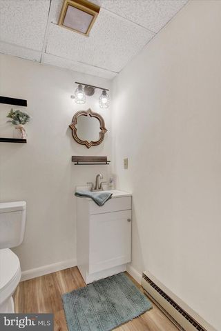 240 CONFEDERATE DR, Gettysburg, PA 17325