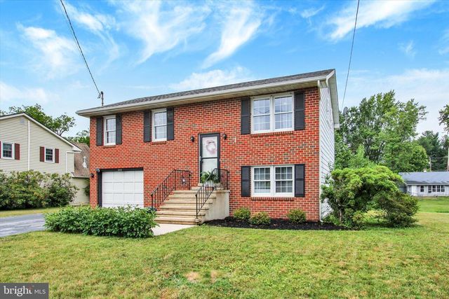 240 CONFEDERATE DR, Gettysburg, PA 17325