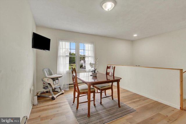 240 CONFEDERATE DR, Gettysburg, PA 17325