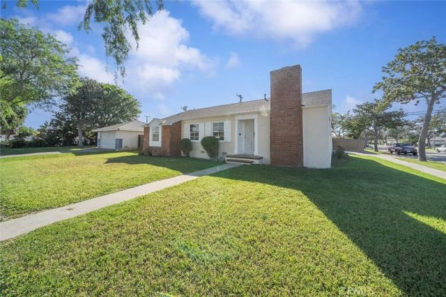 401 S Basque, Fullerton, CA 92833