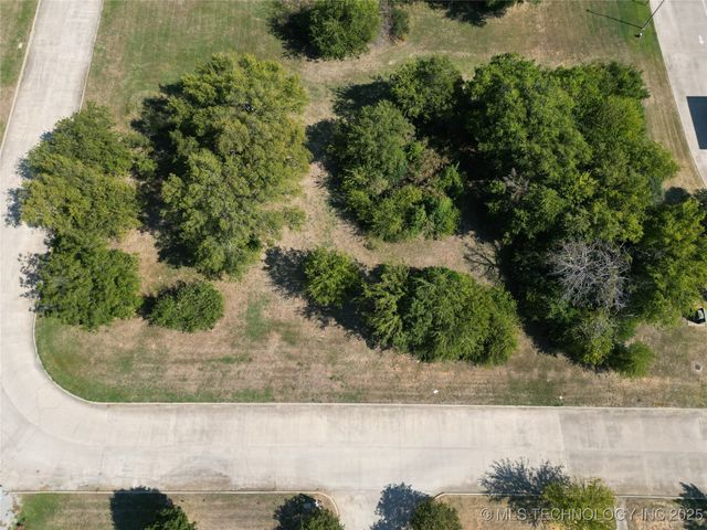 1409 Brookview Drive, Ardmore, OK 73401