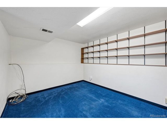 424 Neptune Ct, Lone Tree, CO 80124