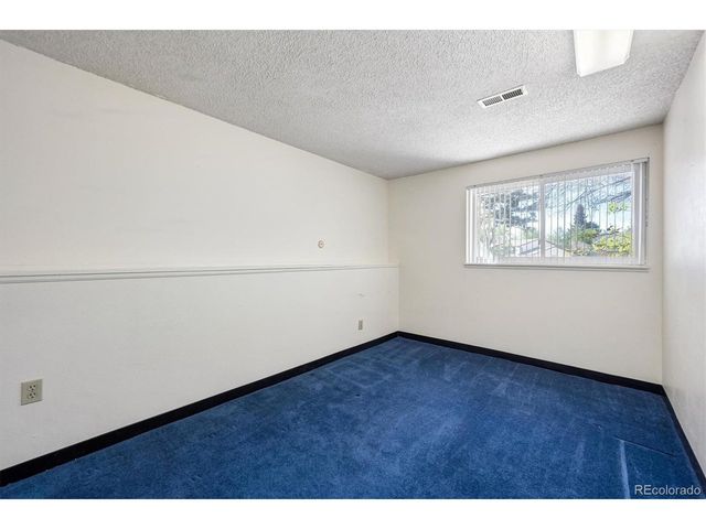 424 Neptune Ct, Lone Tree, CO 80124