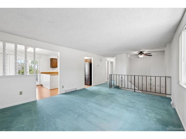 424 Neptune Ct, Lone Tree, CO 80124