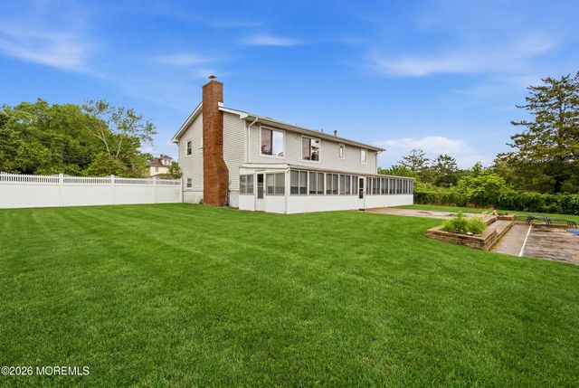 652 Brookside Drive, Toms River, NJ 08753