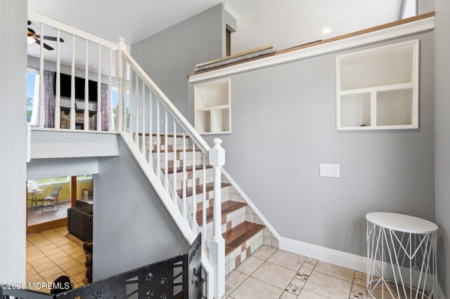 652 Brookside Drive, Toms River, NJ 08753