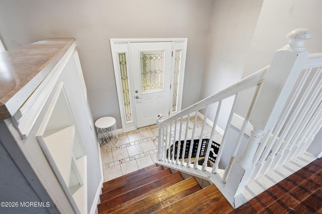 652 Brookside Drive, Toms River, NJ 08753