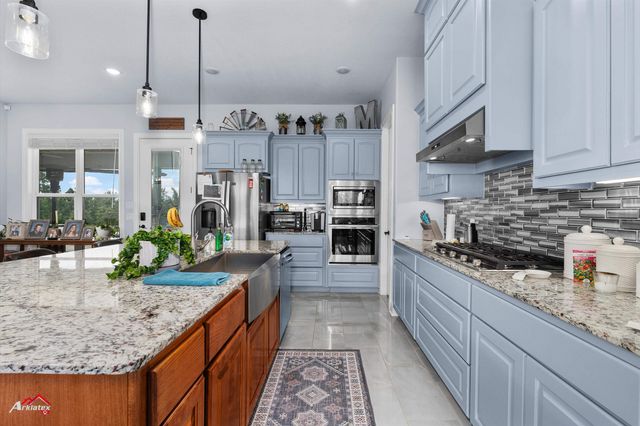 1317 N County Road 4146, Overton, TX 75684