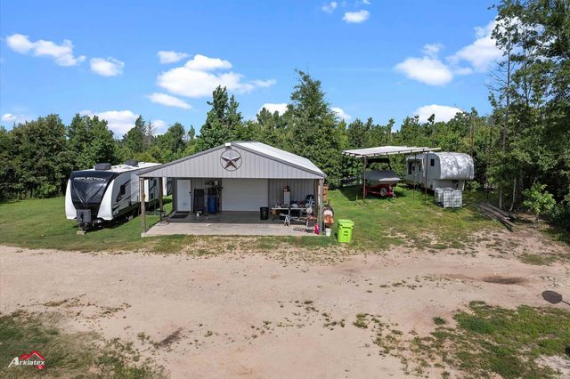 1317 N County Road 4146, Overton, TX 75684