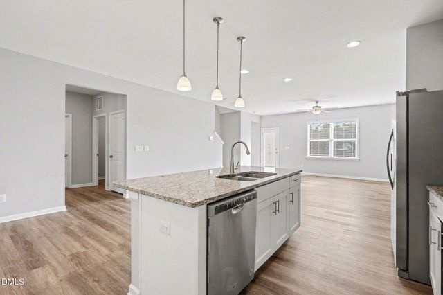 72 Shinning Pearl Court, Smithfield, NC 27577