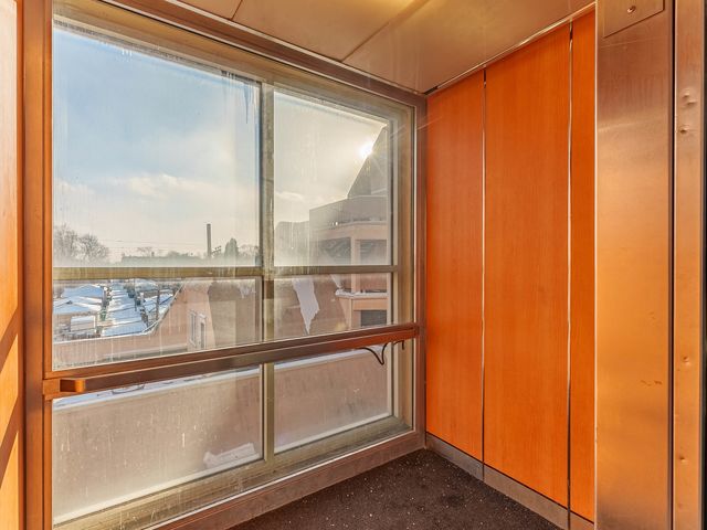 6337 Roosevelt Road 309, Berwyn, IL 60402