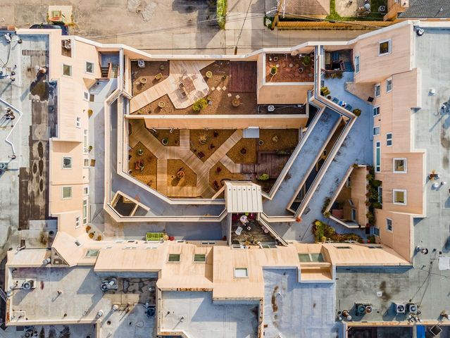 6337 Roosevelt Road 309, Berwyn, IL 60402