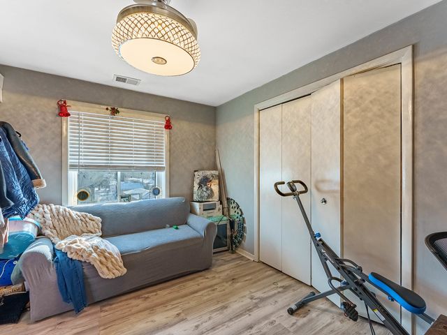 6337 Roosevelt Road 309, Berwyn, IL 60402