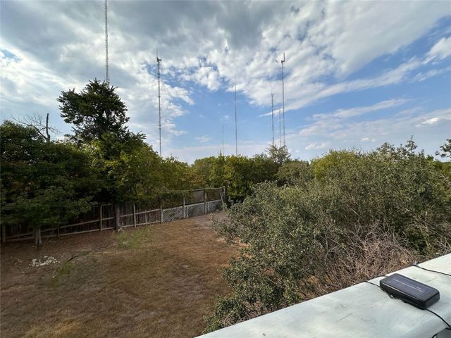 1302 Ridgecrest DR, Austin, TX 78746