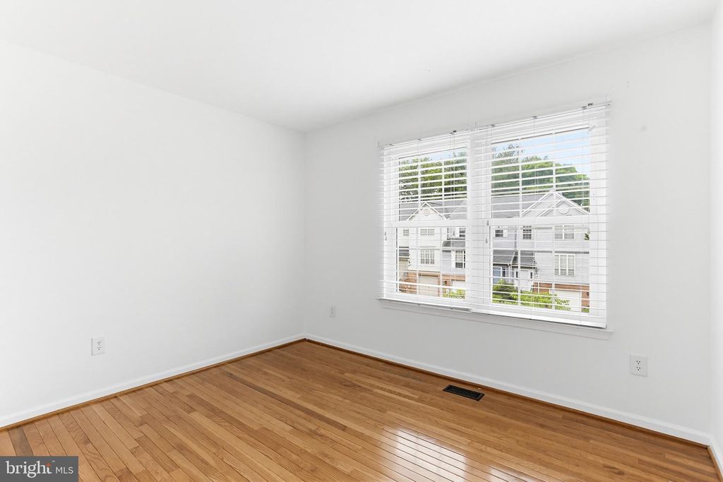 Image 26 of property listing at 6102 LITTLE FOXES RUN, Columbia, MD 21045