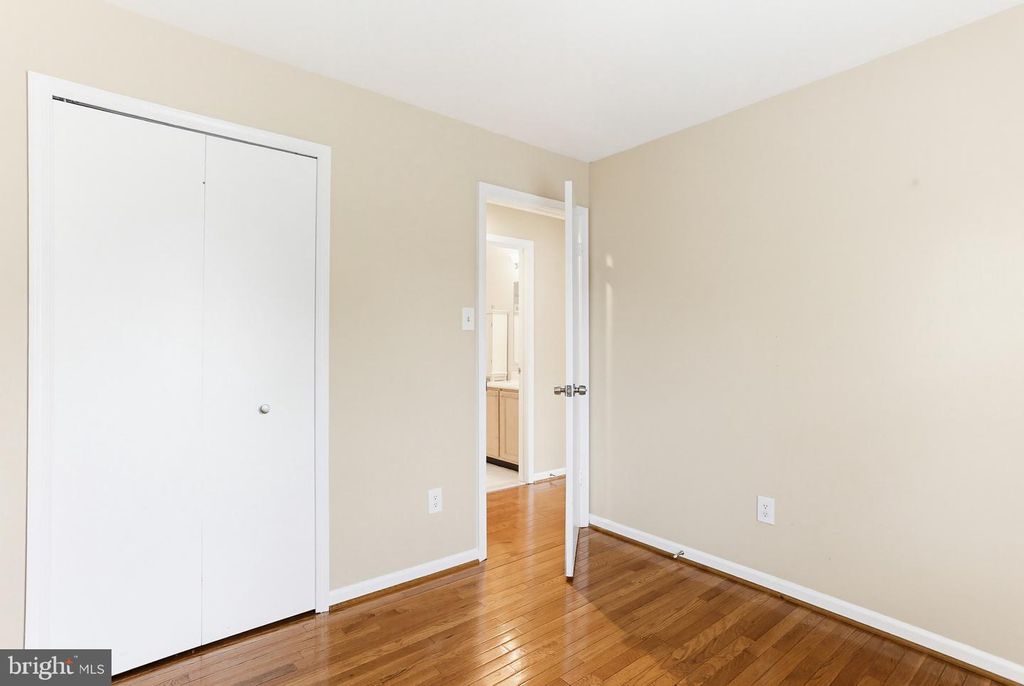 Image 29 of property listing at 6102 LITTLE FOXES RUN, Columbia, MD 21045