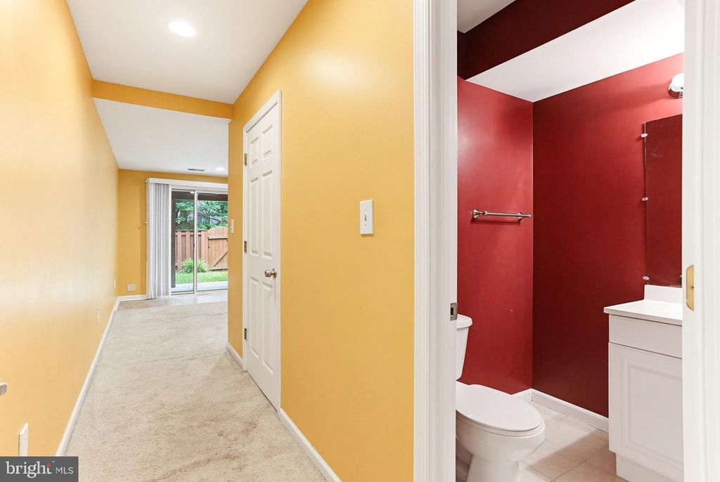 Image 33 of property listing at 6102 LITTLE FOXES RUN, Columbia, MD 21045