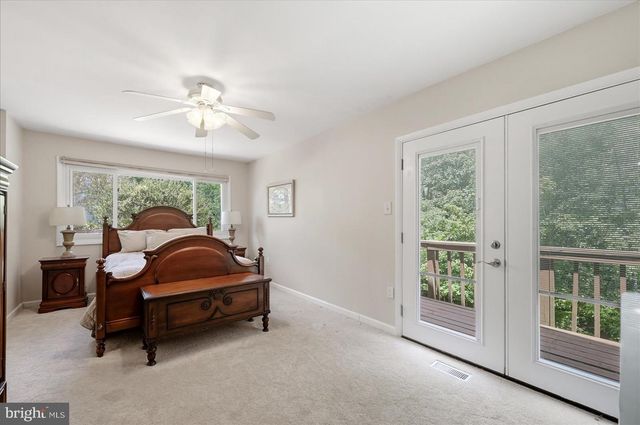 35 BISCAYNE PL, Sterling, VA 20164