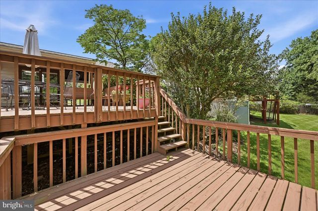 35 BISCAYNE PL, Sterling, VA 20164