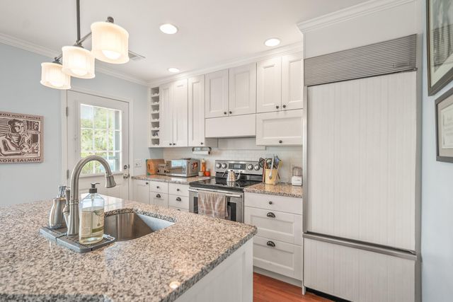 1304 Barnwell Bluff, Beaufort, SC 29902