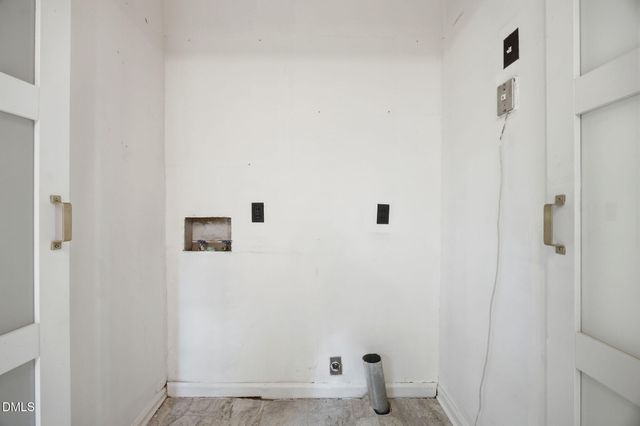 608 Dennis Avenue, Raleigh, NC 27604
