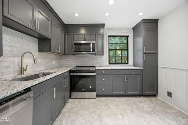 608 Dennis Avenue, Raleigh, NC 27604