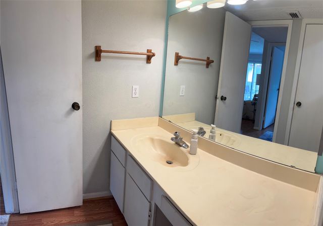 2120 El Paseo Street 310, Houston, TX 77054