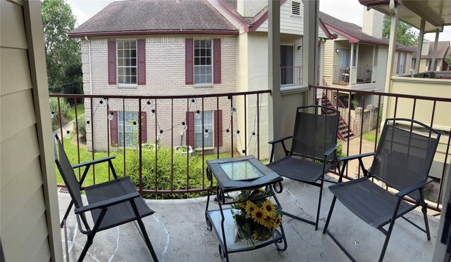 2120 El Paseo Street 310, Houston, TX 77054