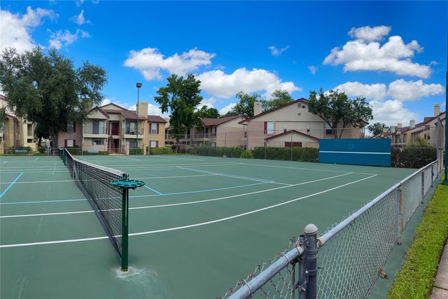 2120 El Paseo Street 310, Houston, TX 77054