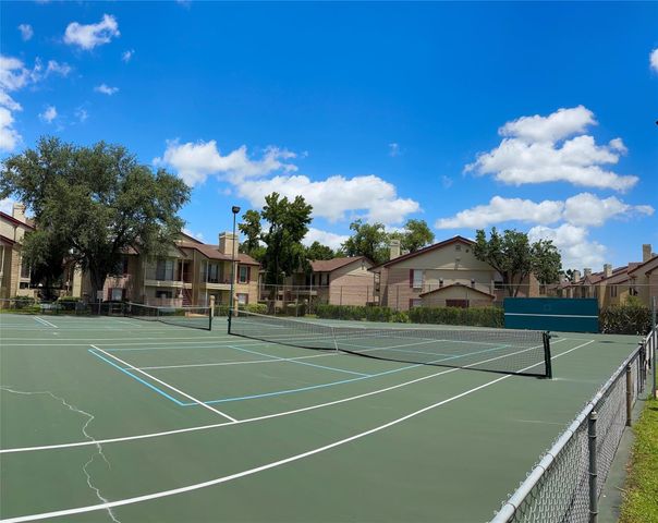 2120 El Paseo Street 310, Houston, TX 77054