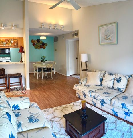 2120 El Paseo Street 310, Houston, TX 77054