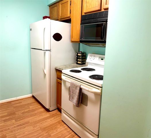 2120 El Paseo Street 310, Houston, TX 77054