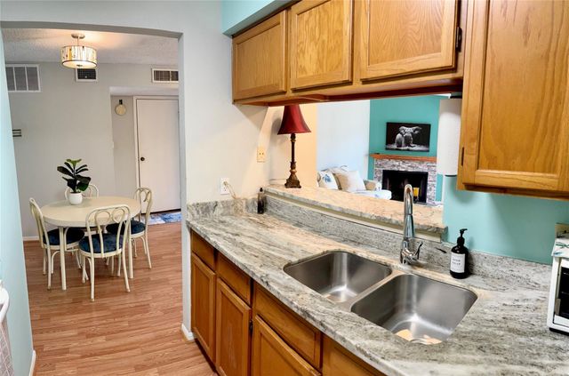 2120 El Paseo Street 310, Houston, TX 77054