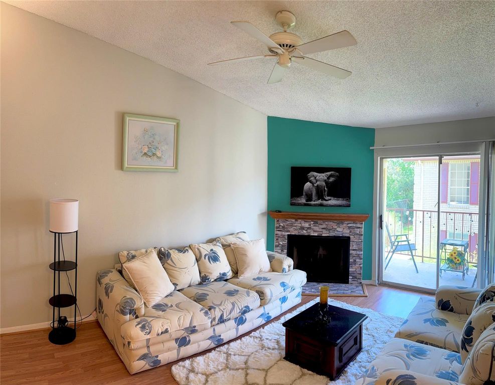 2120 El Paseo Street 310, Houston, TX 77054